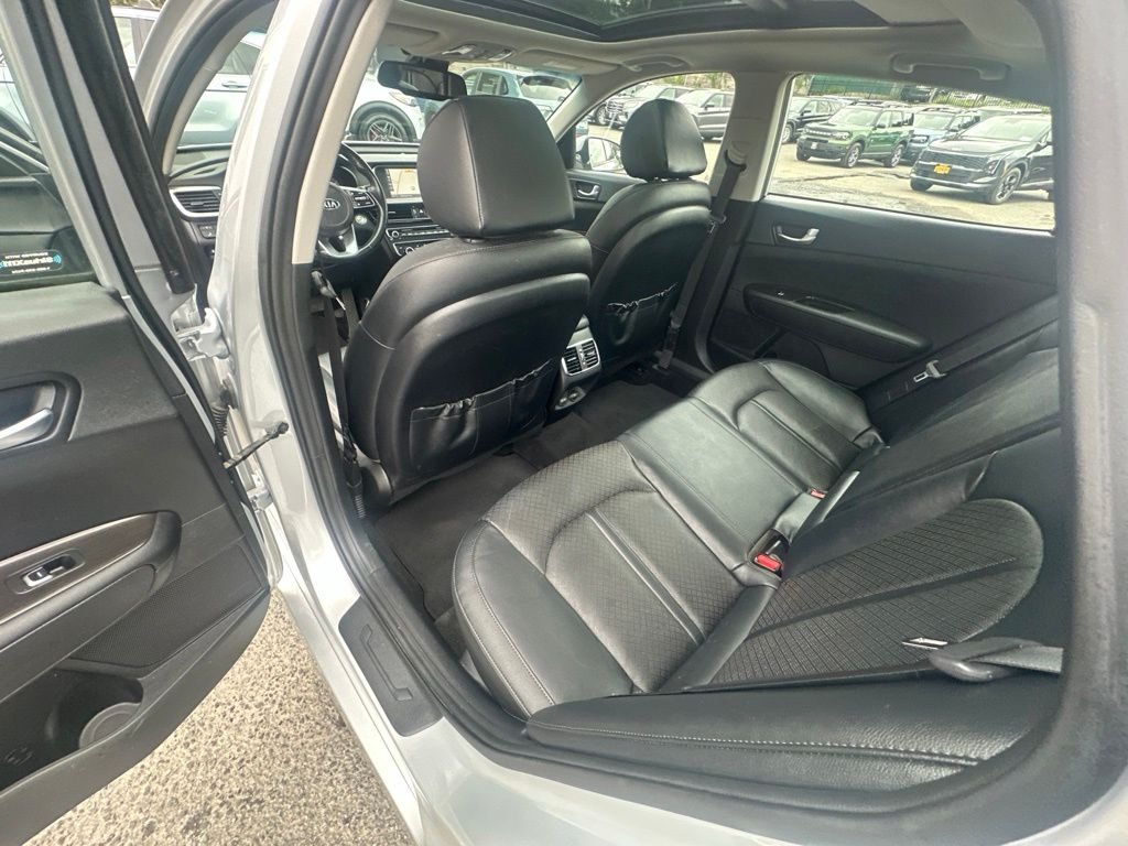 Used 2020 Silver Kia EX Premium image 23