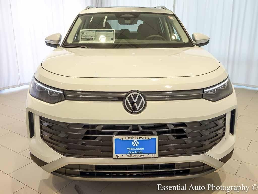 New 2026 Pure White Volkswagen 2.0T SE image 3
