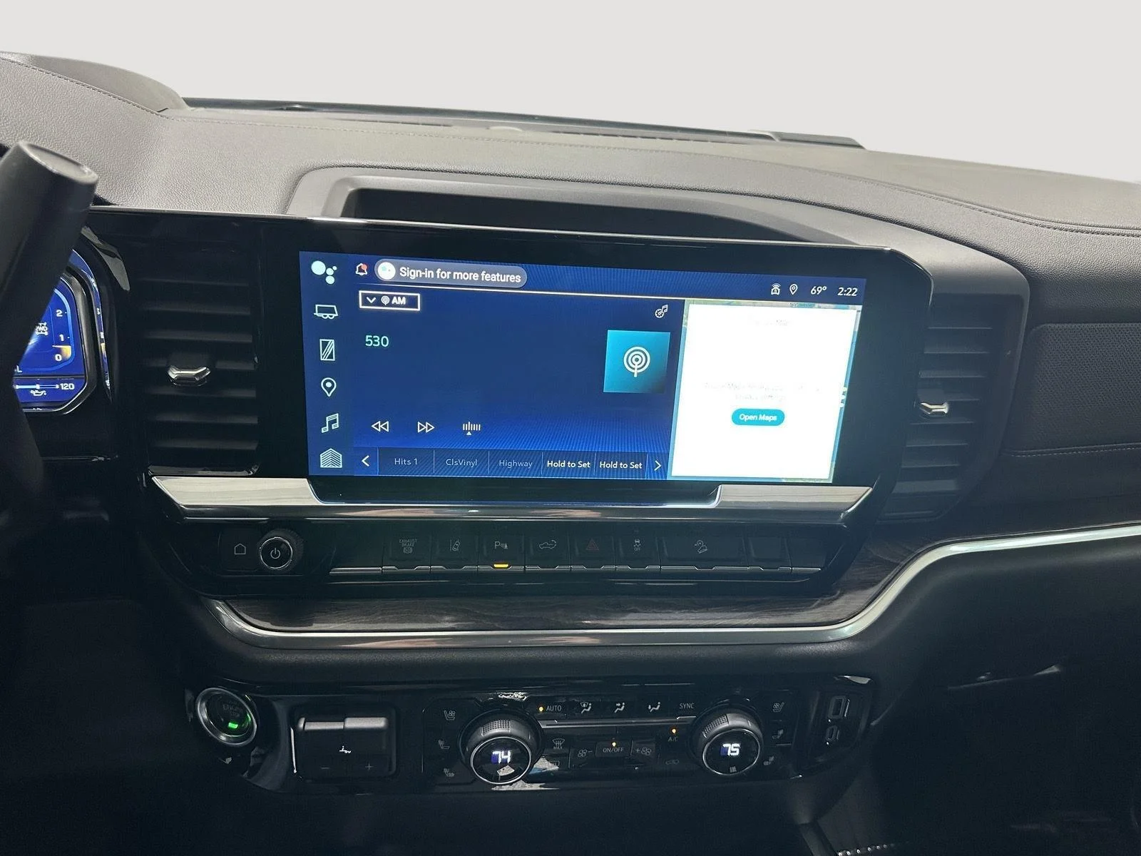 Used 2025 Summit White Chevrolet LTZ image 12