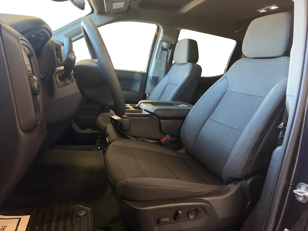 Used 2022 DARK ASH METALLIC Chevrolet Custom image 24