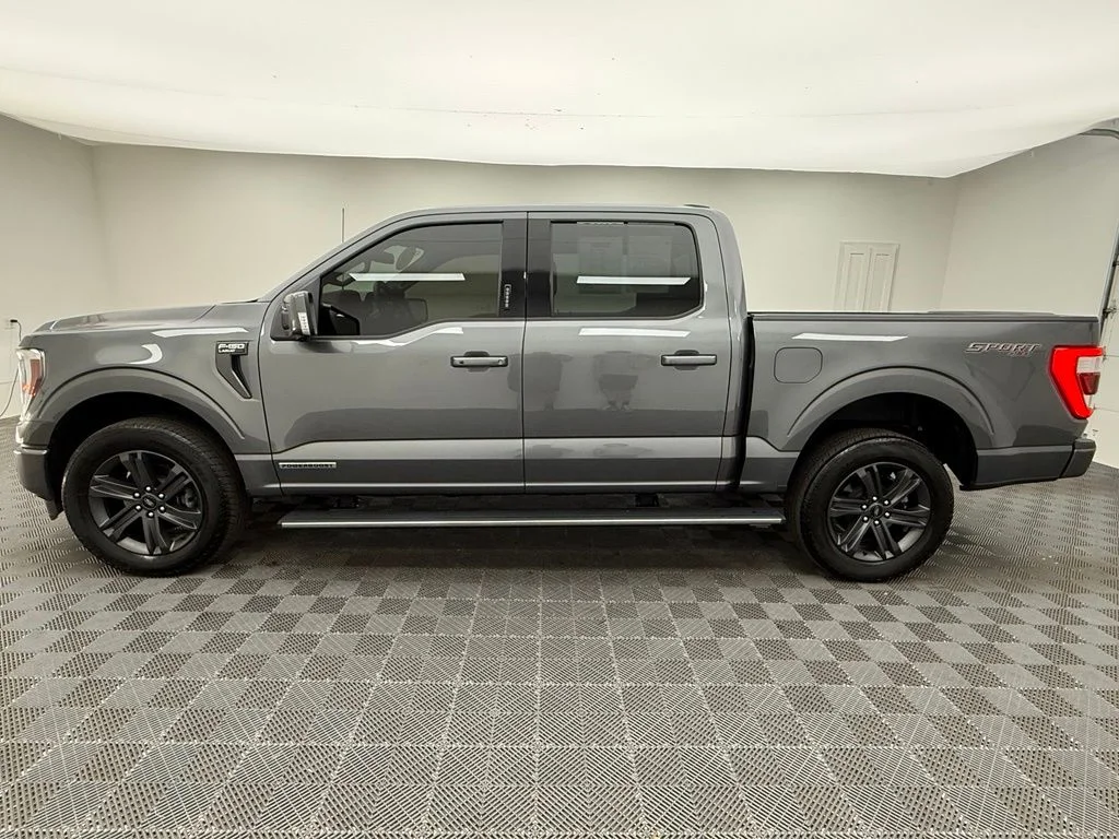 Used 2023 Gray Ford Lariat image 12