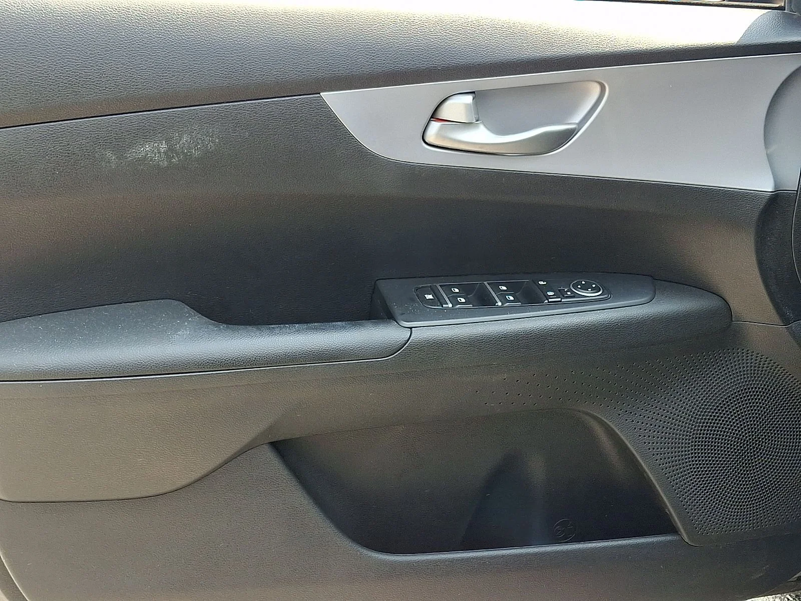 Certified Used 2024 Gray Kia LXS image 12