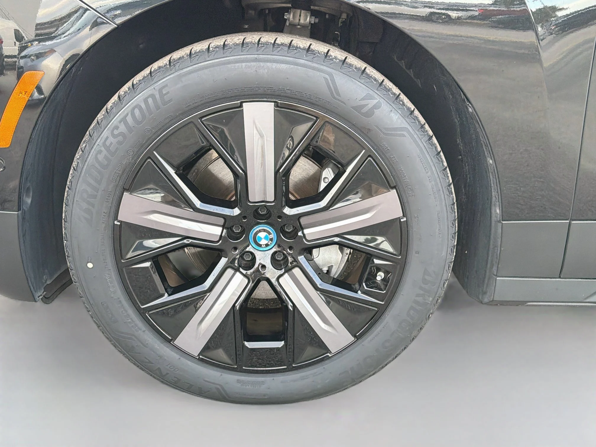 Certified Used 2024 Black Sapphire Metallic BMW xDrive50 image 42
