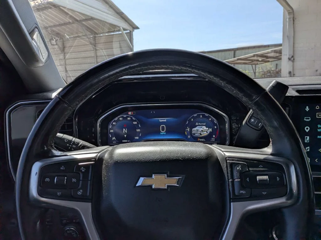 Used 2025 Gray Chevrolet LT image 16