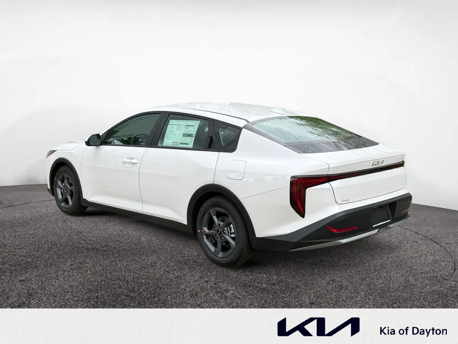 New 2026 Snow White Pearl Kia LXS image 7