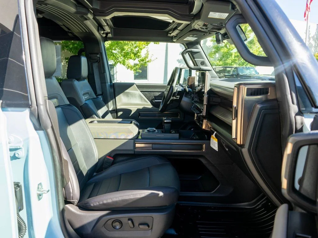 2025 GMC HUMMER EV 3X - Photo 10