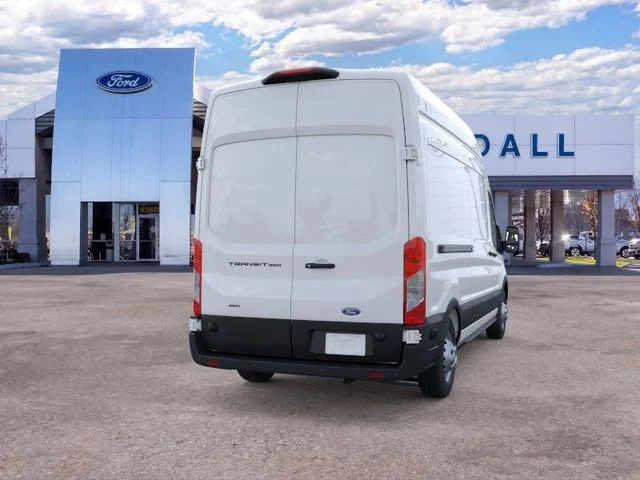 New 2026 Oxford White Ford Base image 3