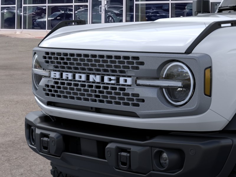 New 2025 Oxford White Ford Badlands® image 19