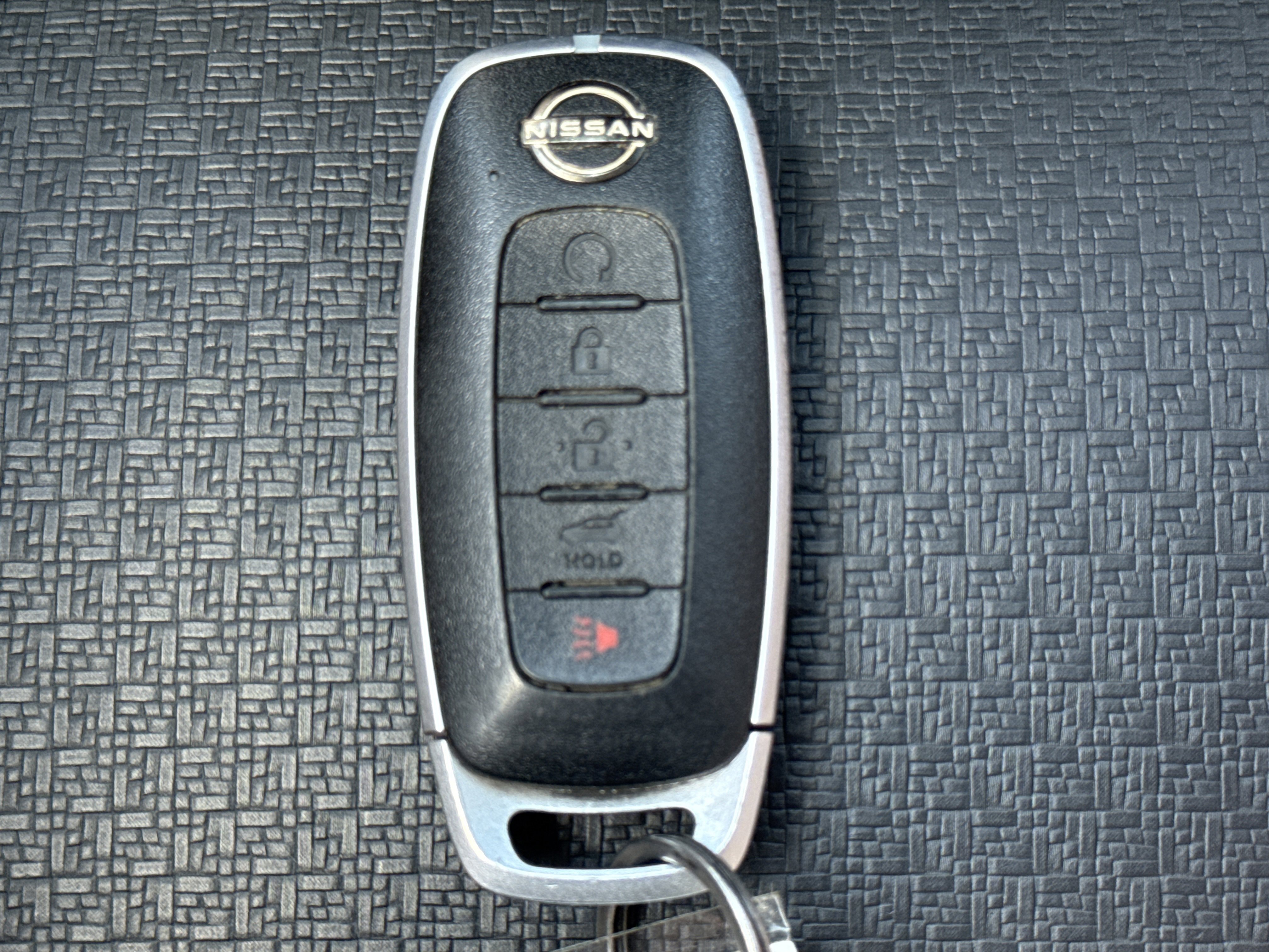 Used 2024 Brilliant Silver Metallic Nissan SV AWD image 25