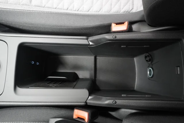 New 2026 Deep Black Pearl Volkswagen S image 32