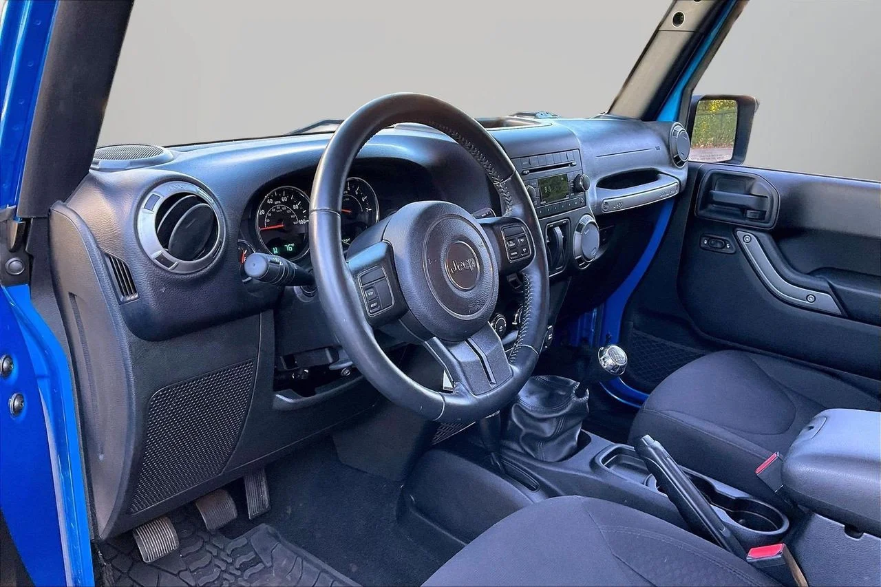 Certified Used 2016 Blue Jeep Sport image 17
