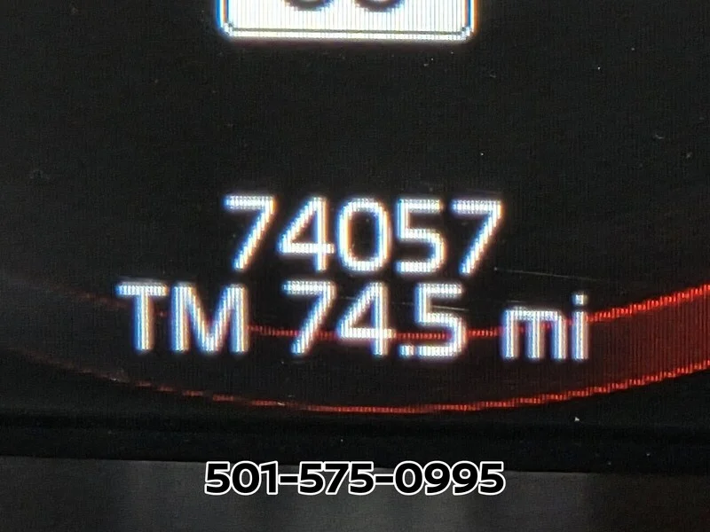 Used 2021 Crystal White VOLVO T5 AWD MOMENTUM image 35