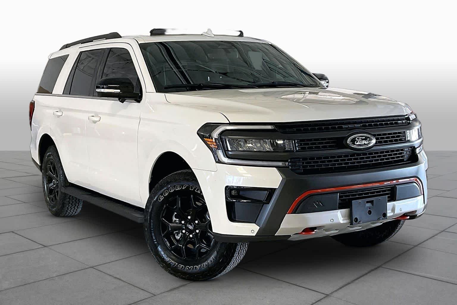 Used 2022 Star White Metallic Tri-Coat Ford Timberline image 2