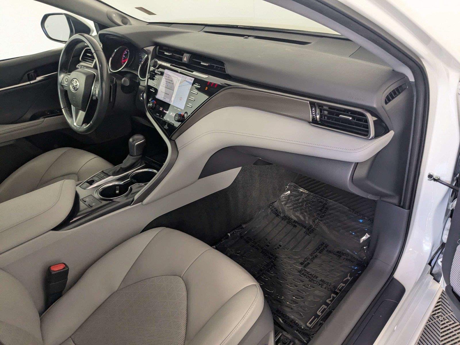 Certified Used 2020 Wind Chill Pearl Toyota XSE image 30