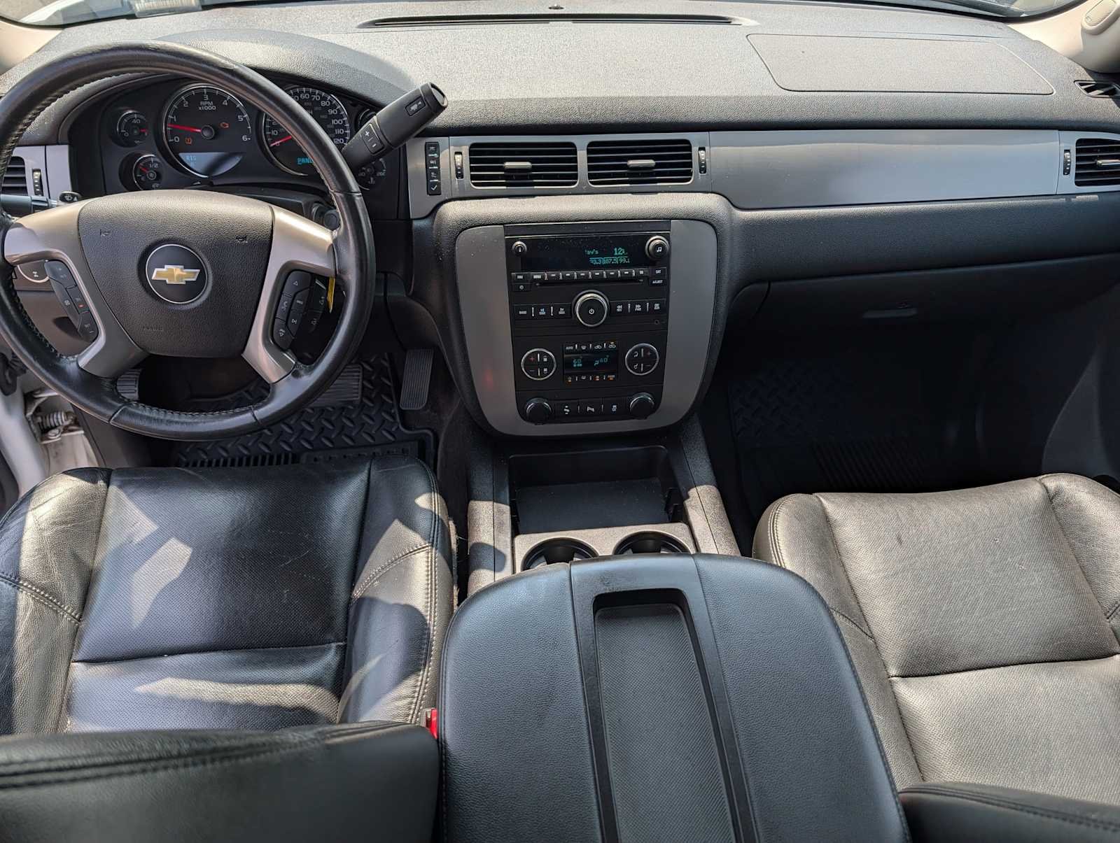 Used 2013 Summit White Chevrolet LTZ image 13