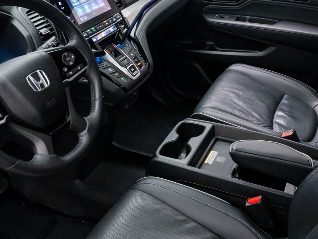 2022 Honda Odyssey Elite - Photo 13