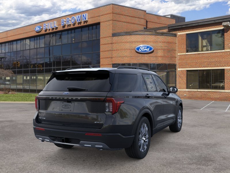 New 2026 Agate Black Metallic Ford Active w/200A Pkg image 8