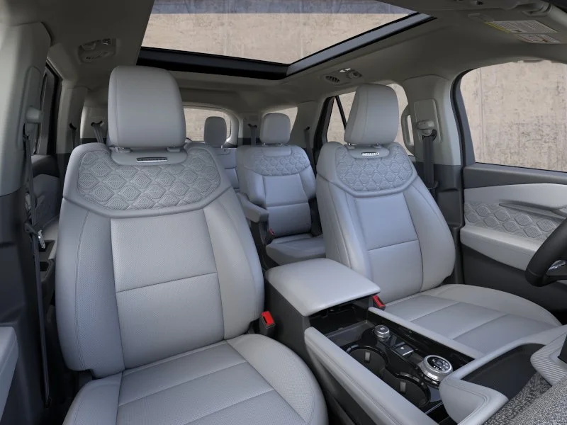 New 2026 Space White Metallic Ford Platinum™ image 10