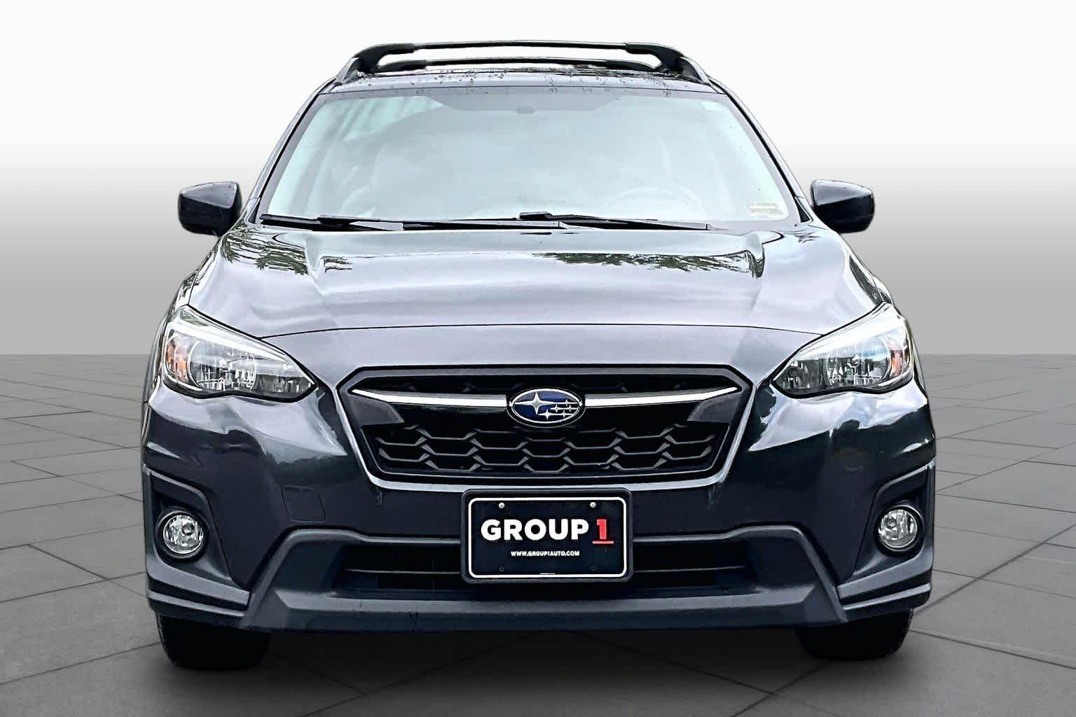 Used 2018 Dark Gray Metallic Subaru Premium image 4
