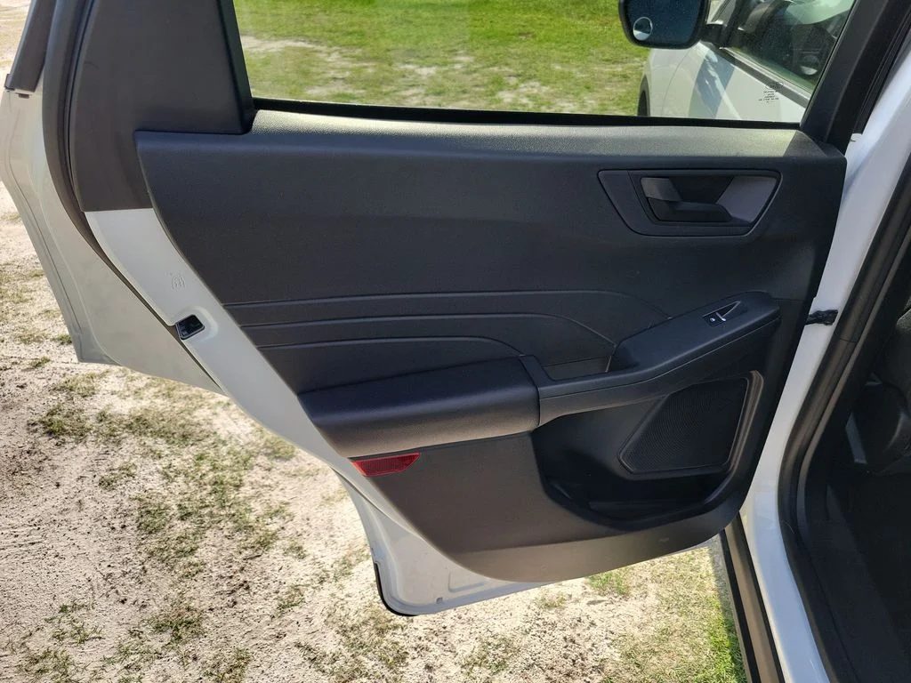 Used 2023 White Ford Active image 32