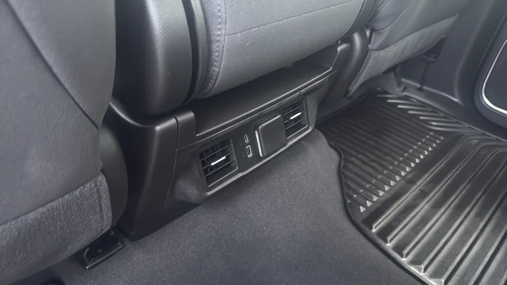 2023 Chevrolet Silverado 1500 LT - Photo 21