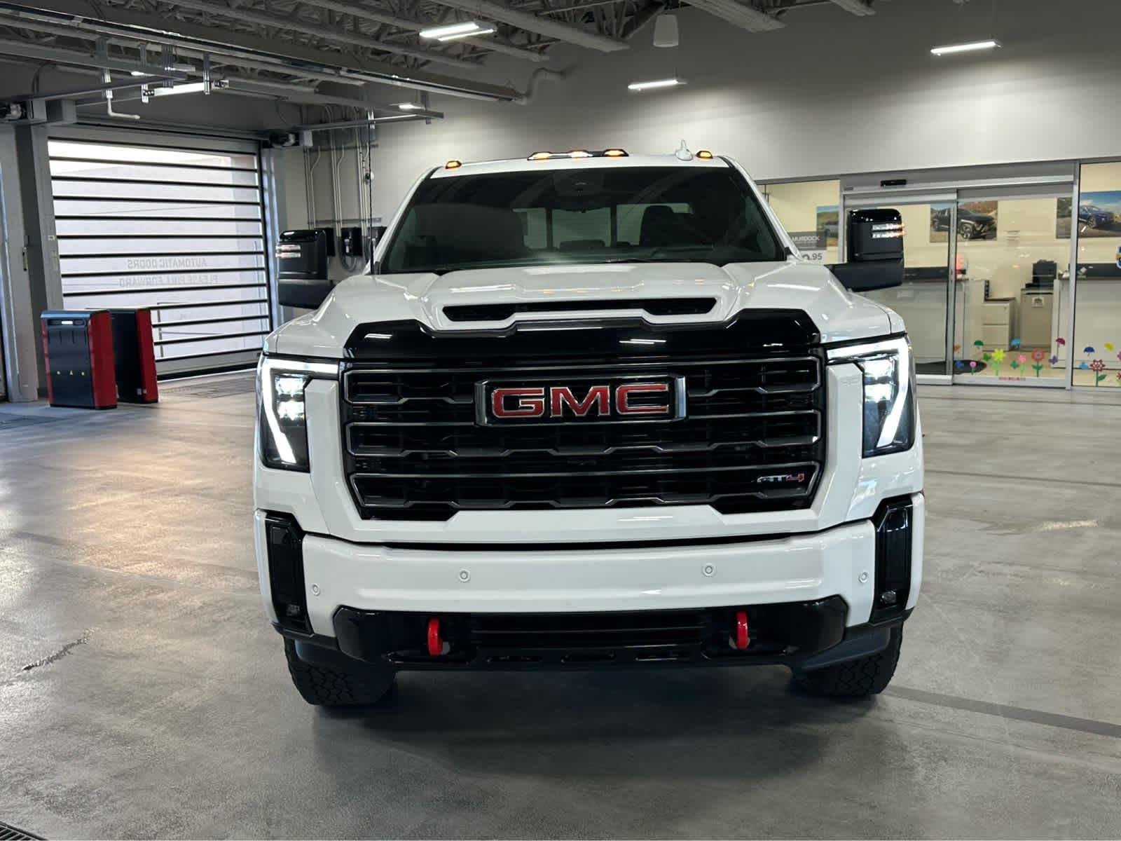 2025 GMC Sierra 3500HD AT4 - Photo 11