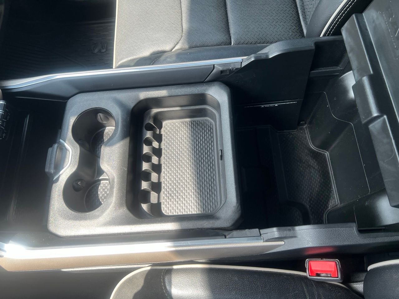 Used 2019 Black Ram Laramie image 37