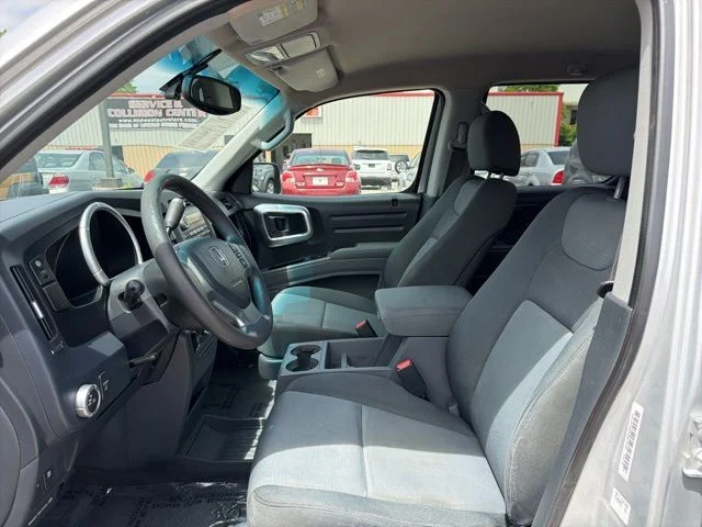 Used 2007 Silver Honda RTX image 12