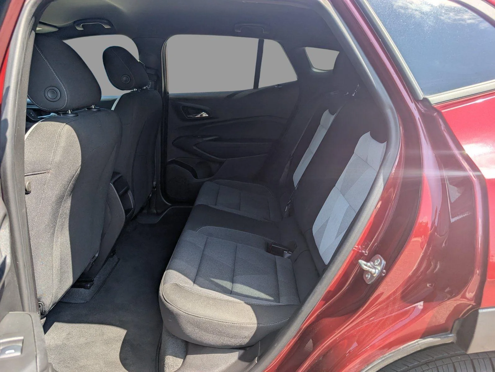 Used 2025 Crimson Metallic Chevrolet 1RS image 29