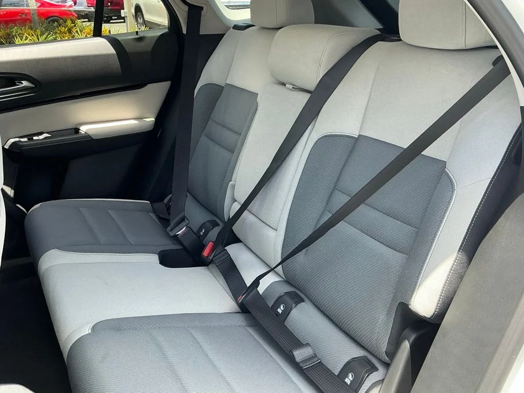 Used 2025  Honda EX image 26