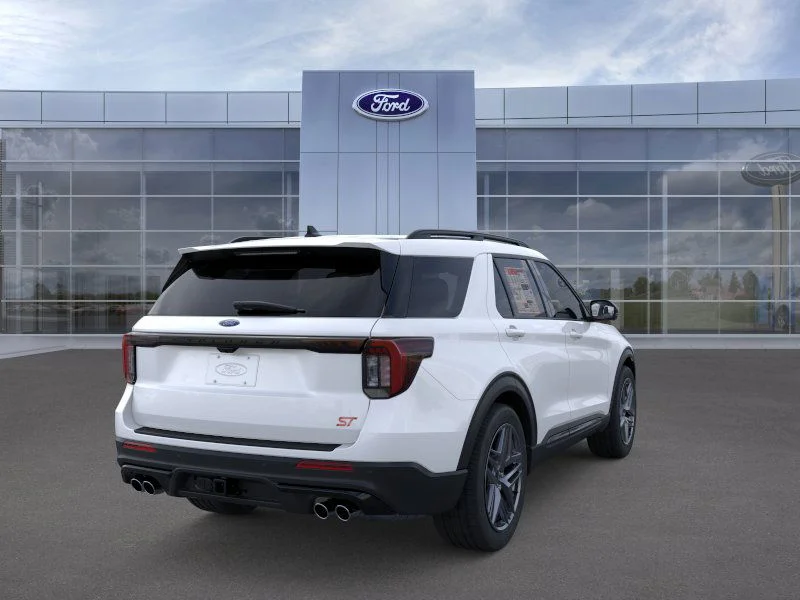 New 2026 Star White Metallic Tri-Coat Ford ST image 8