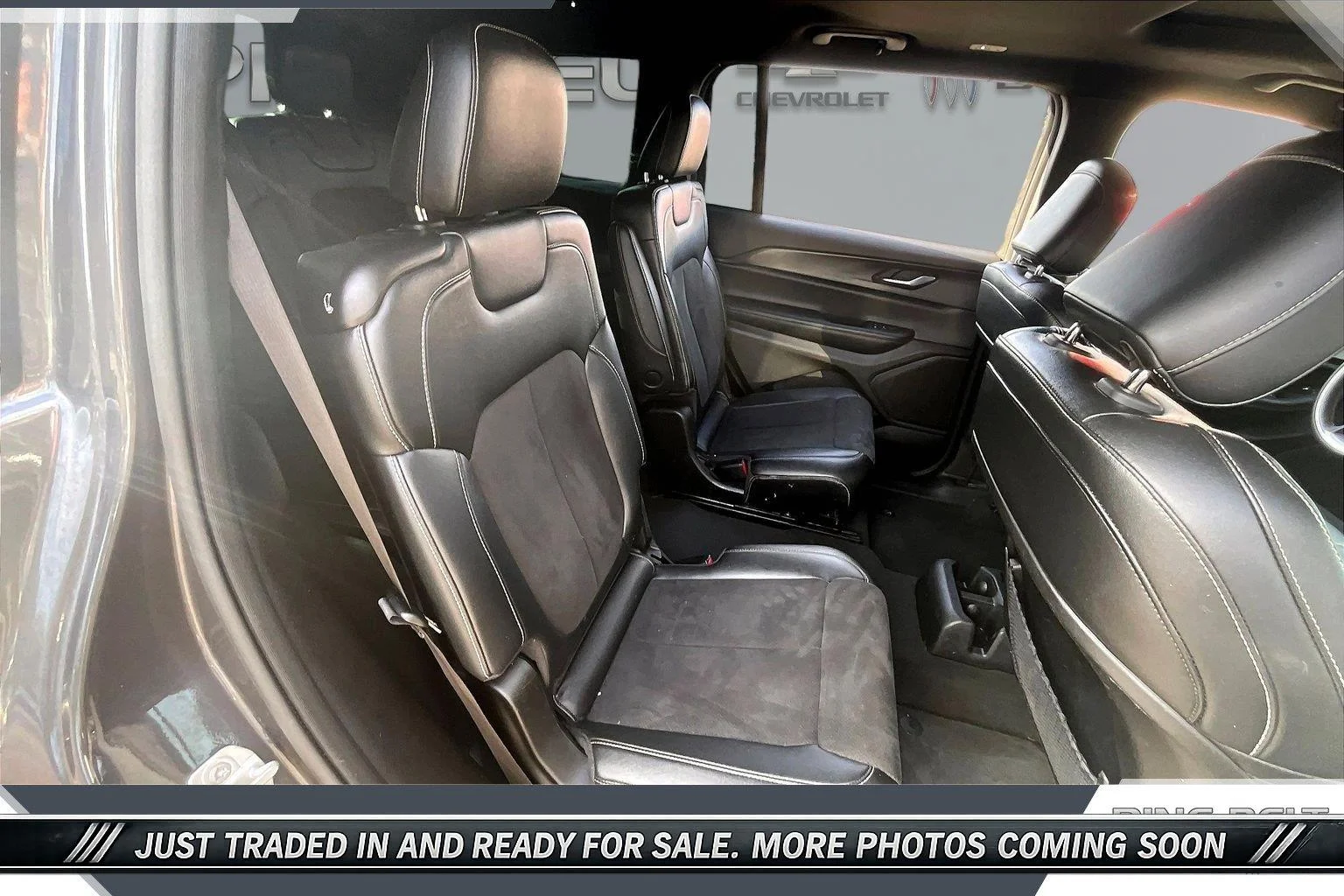 Used 2024 Baltic Gray Metallic Clearcoat Jeep Altitude X image 20