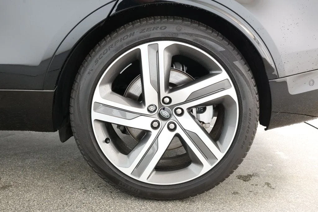 2024 Land Rover Discovery Dynamic SE - Photo 7