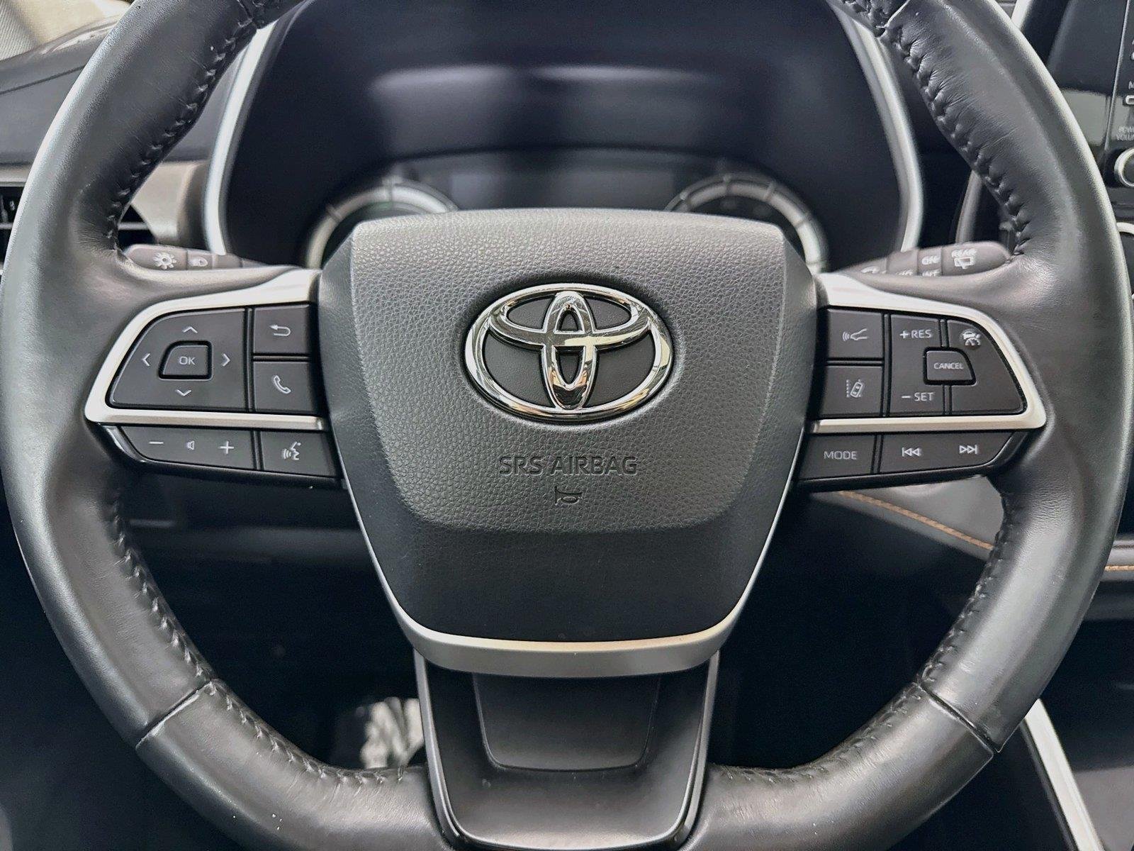 Used 2022 Midnight Black Metallic Toyota Bronze Edition image 16