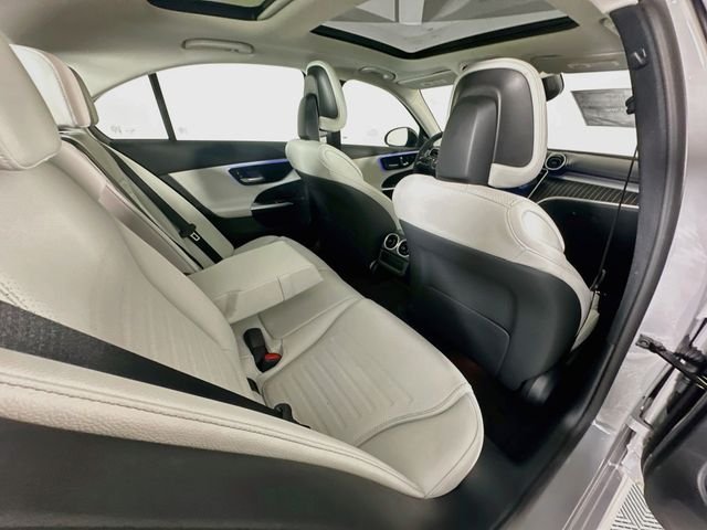 New 2026 MANUFAKTUR Alpine Grey Mercedes-Benz C 300 image 27