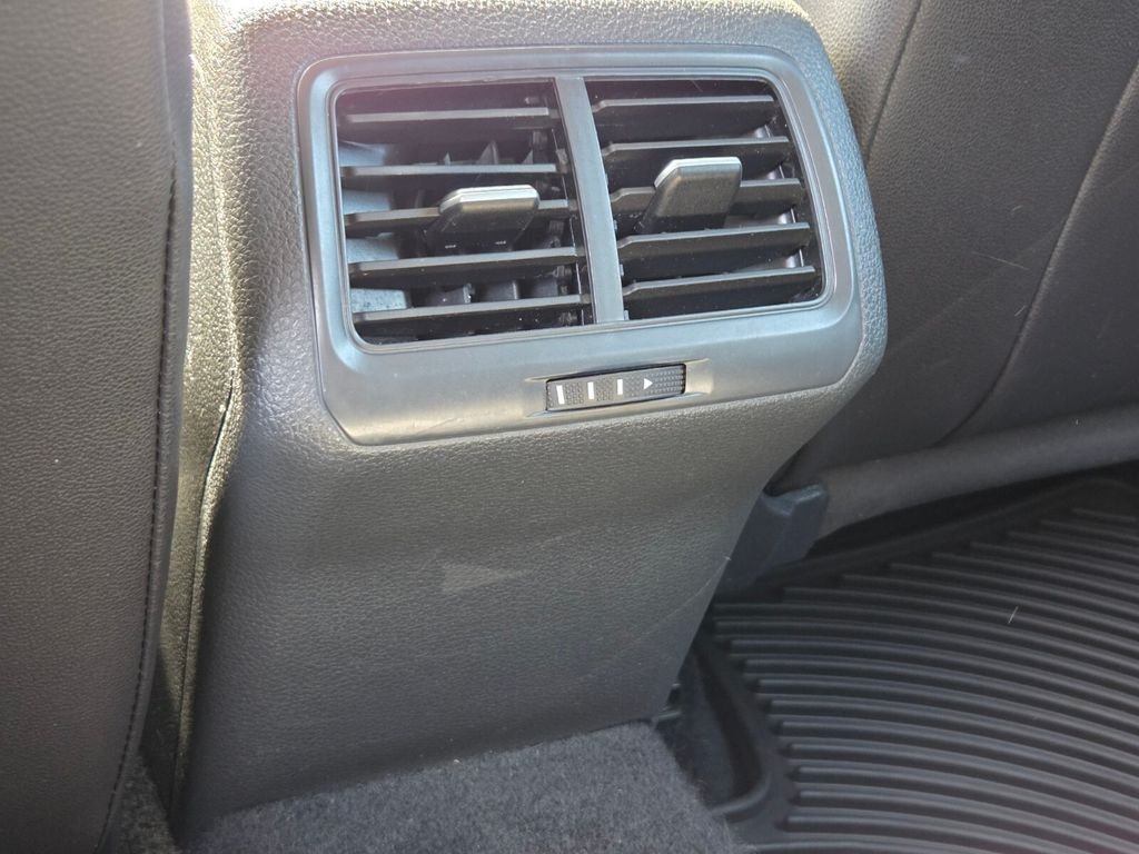 Used 2015 Gray Volkswagen TSI S 4-Door image 15