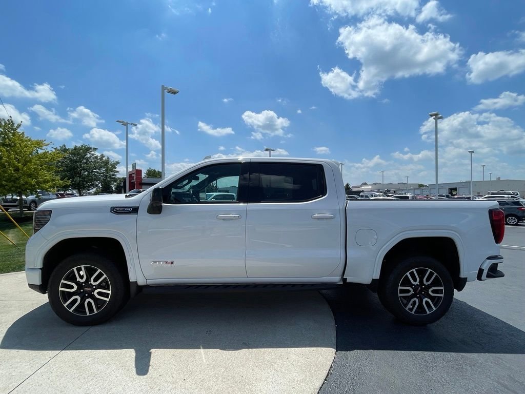 Used 2024 Summit White GMC AT4 image 4