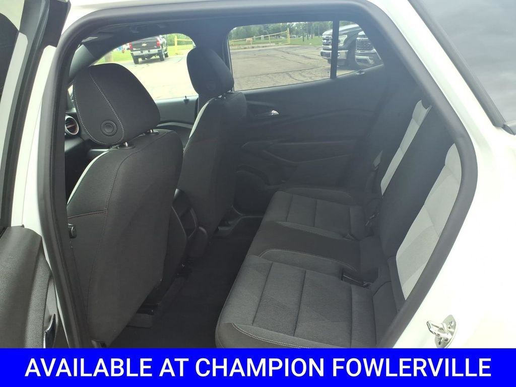 Used 2024 White Chevrolet 1RS image 10