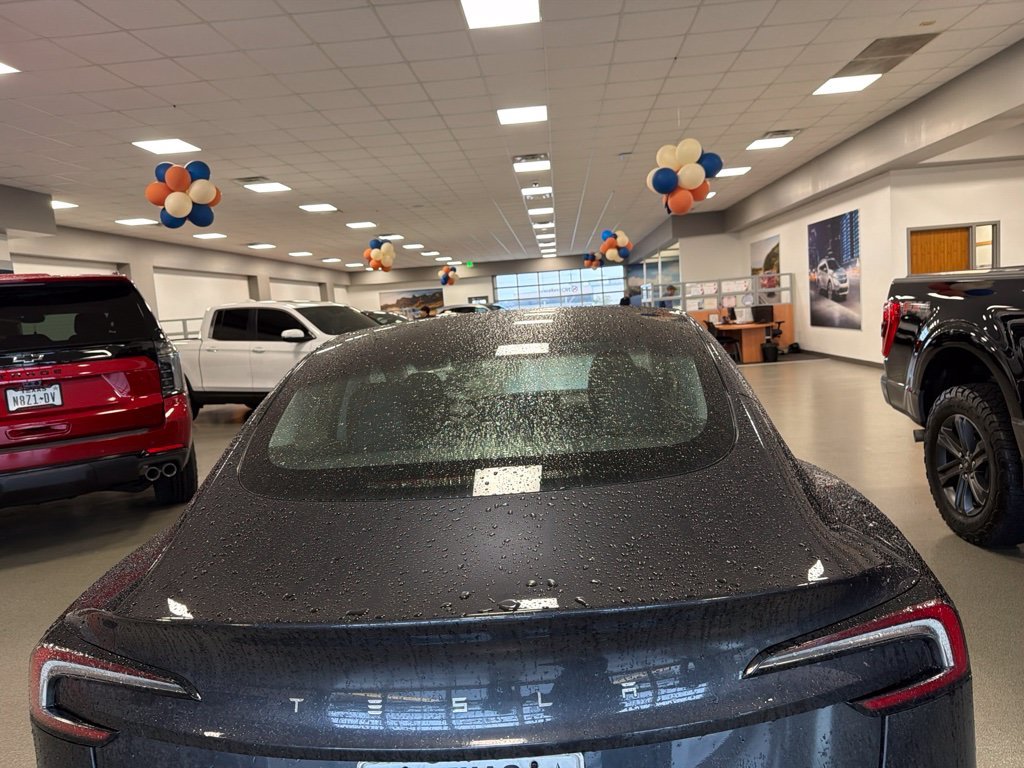 Used 2024 Stealth Gray Tesla Long Range image 5
