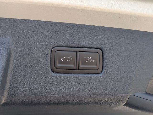 New 2026 Ivory Silver Kia SX Prestige image 15