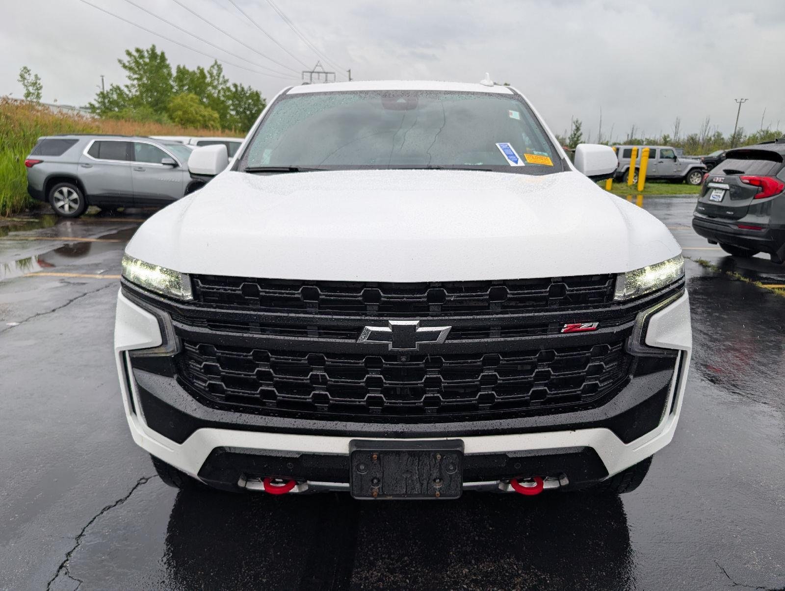 Used 2024 Summit White Chevrolet Z71 image 2