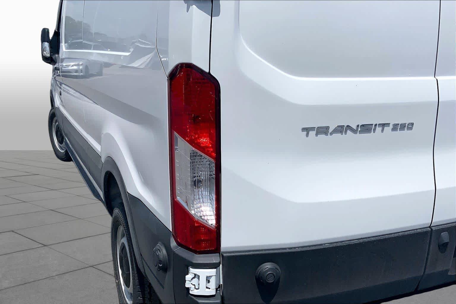 2025 Ford Transit Van Base - Photo 14