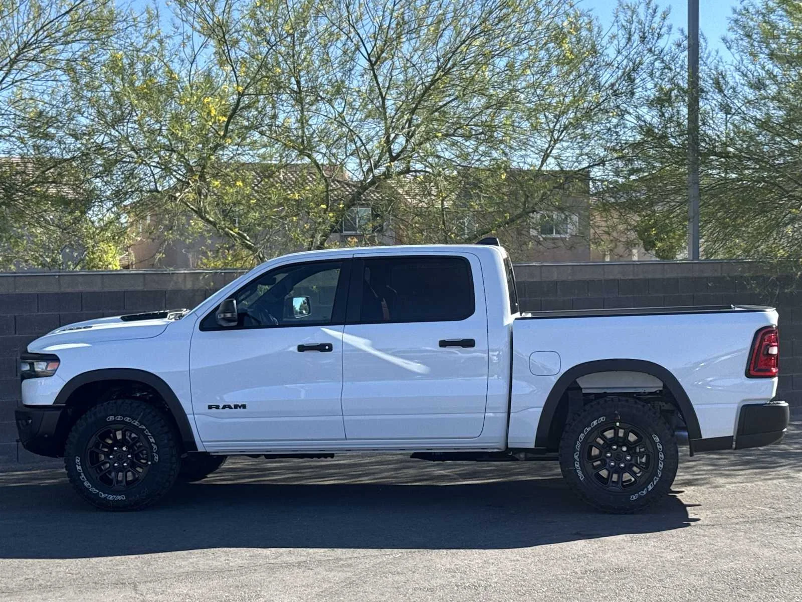 New 2026 Bright White Clear-Coat Exterior Paint RAM Rebel image 5