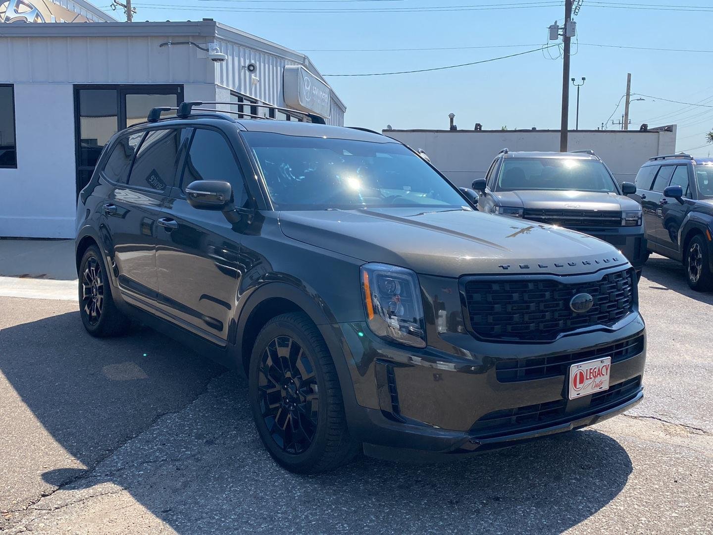 Used 2021 Dark Moss Kia EX image 7