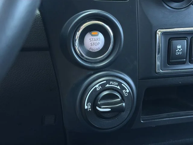 Used 2024 Gray Nissan SV image 27