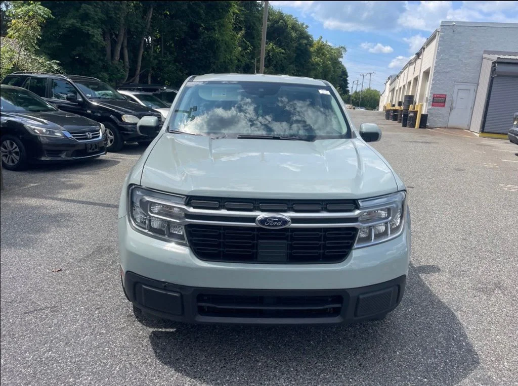 Used 2022 Green Ford Lariat image 7