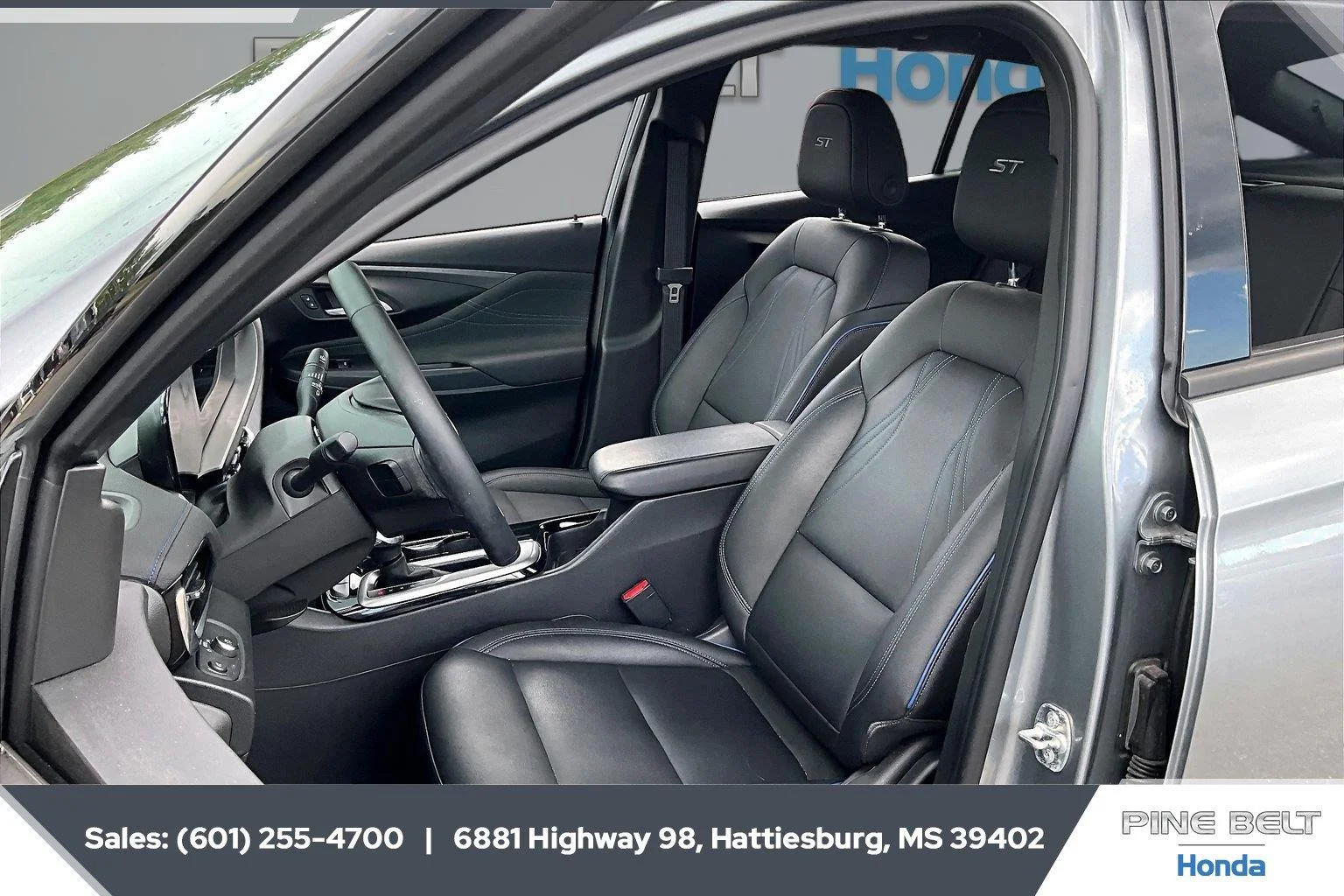 Used 2025 Moonstone Gray Metallic Buick Sport Touring image 18