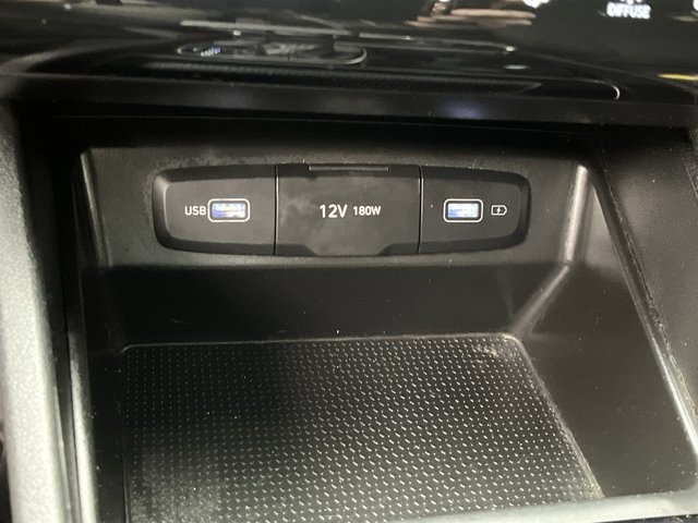 Used 2024 Atlas White Hyundai SEL image 20