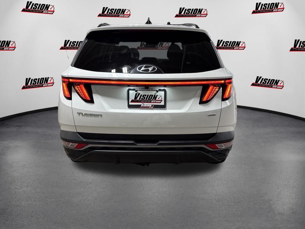 Used 2023 White Hyundai SEL image 6