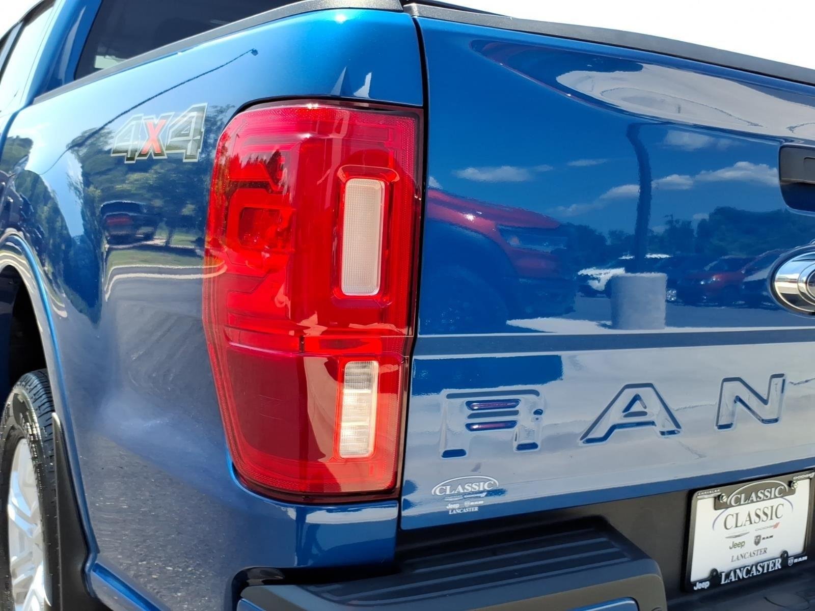 Used 2019  FORD  image 16